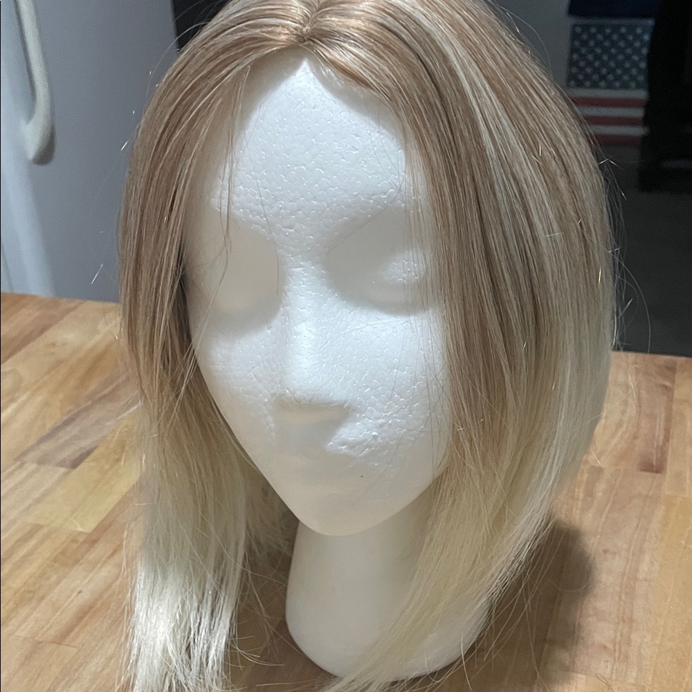 Stylish Blonde Ombre Wig